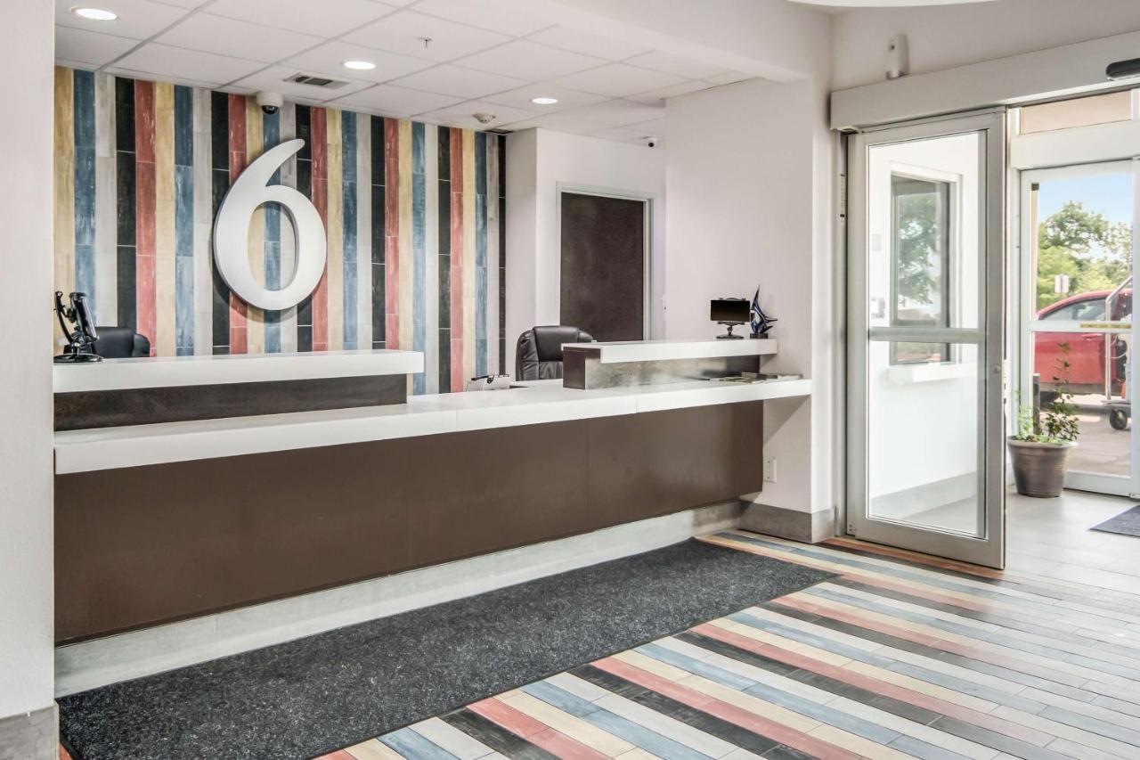 Motel 6-Cleburne, Tx Luaran gambar