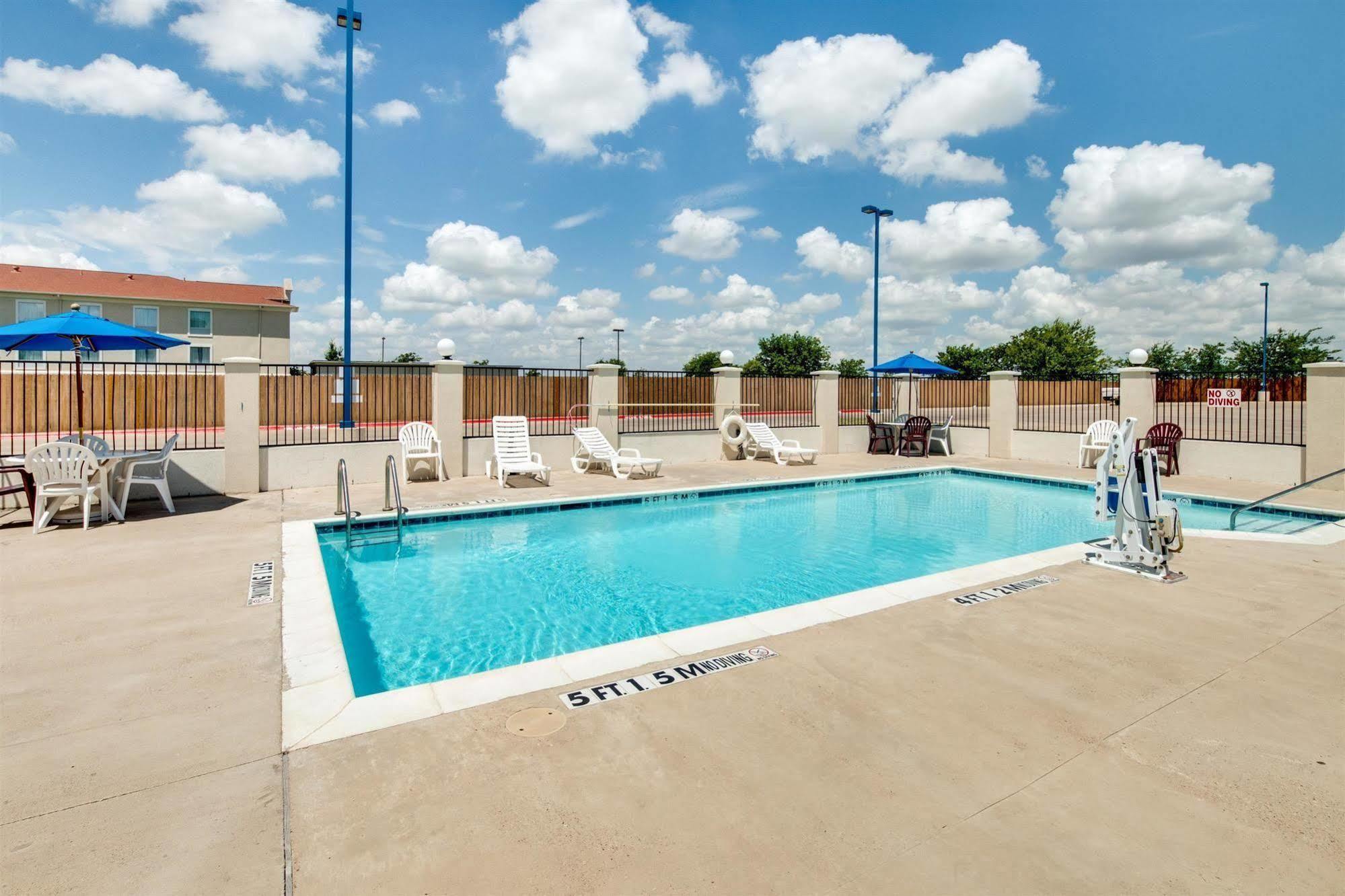 Motel 6-Cleburne, Tx Luaran gambar
